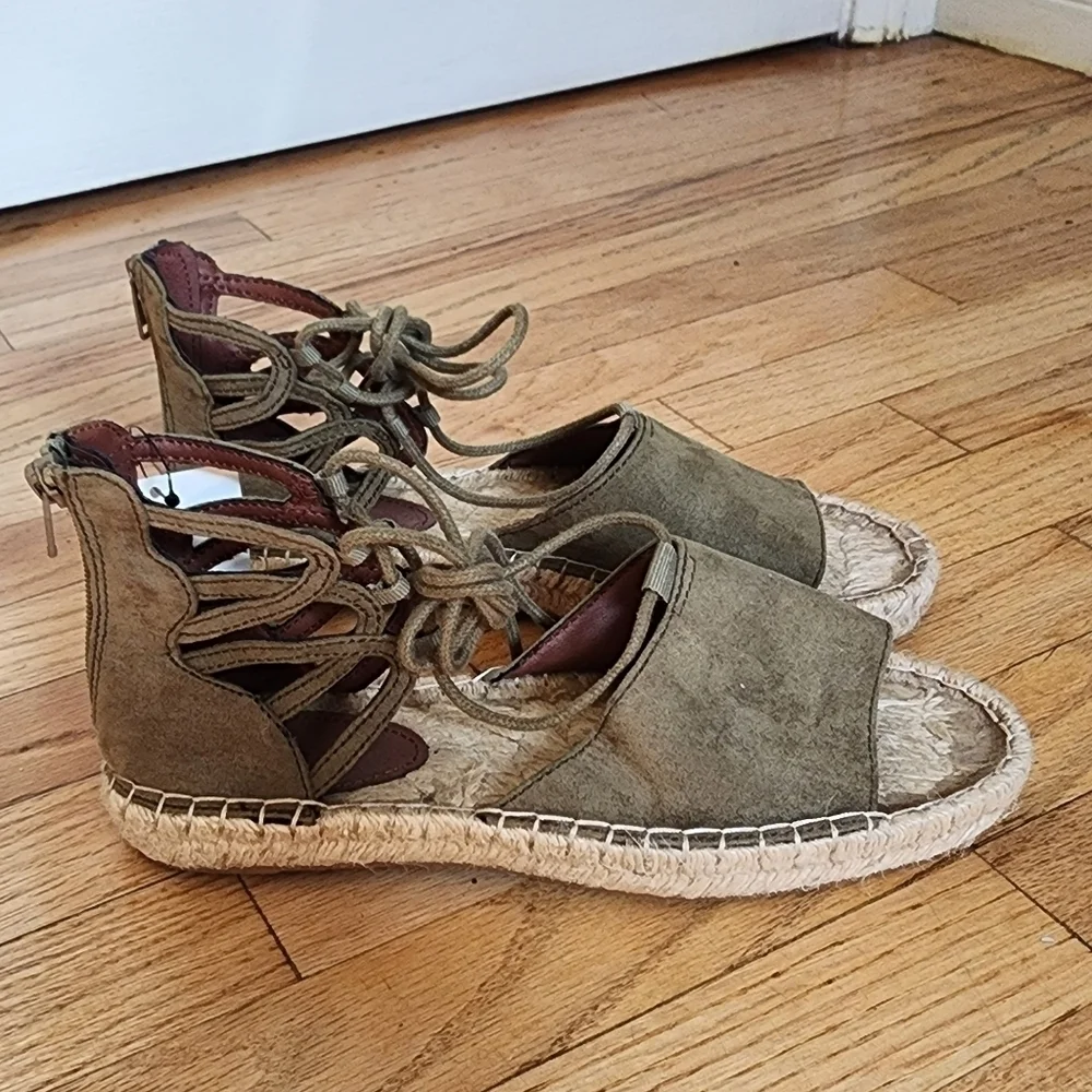 H&M Olive Green Faux Suede Gladiator Style Espadrilles size 6 NWT